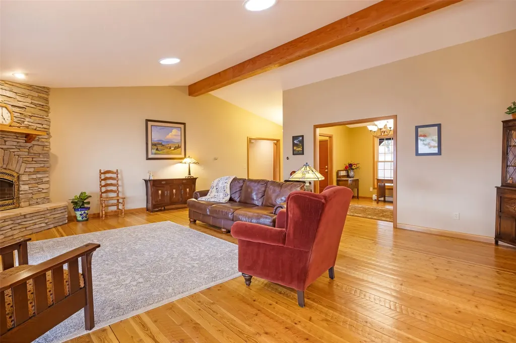 15940 Highland Drive Florence MT 59833