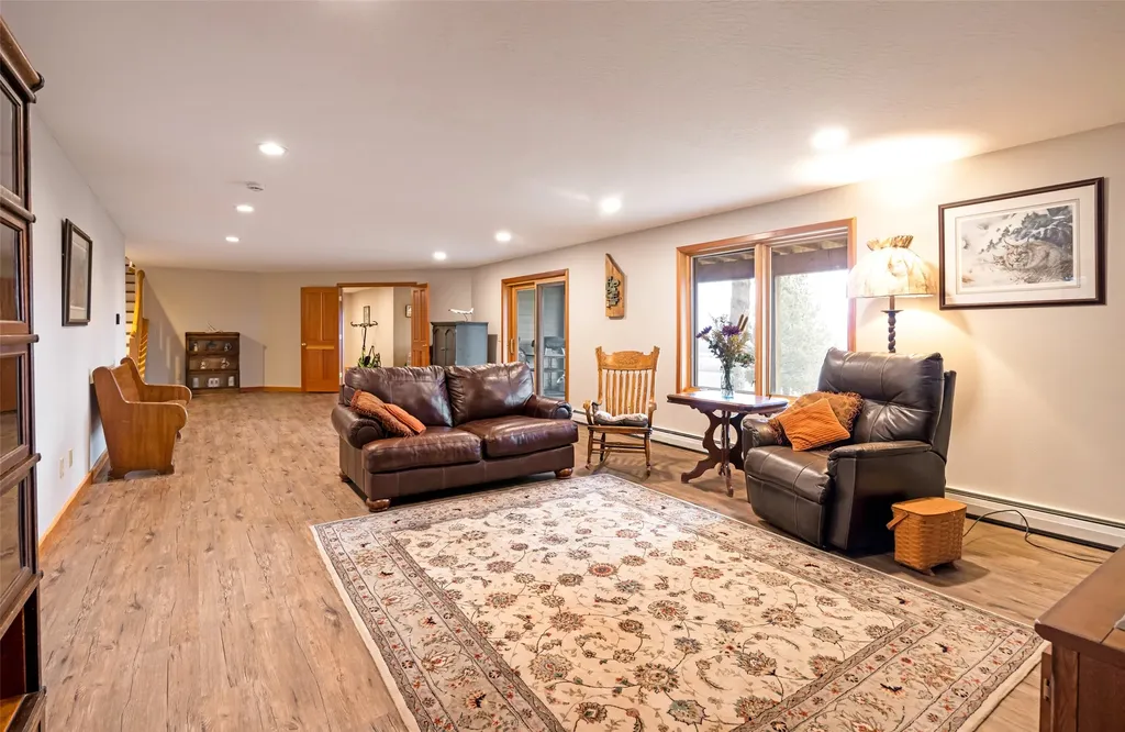15940 Highland Drive Florence MT 59833