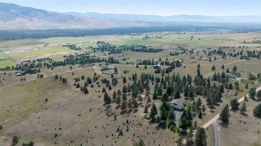 15940 Highland Drive Florence MT 59833