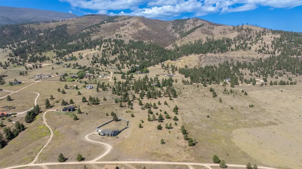 15940 Highland Drive Florence MT 59833