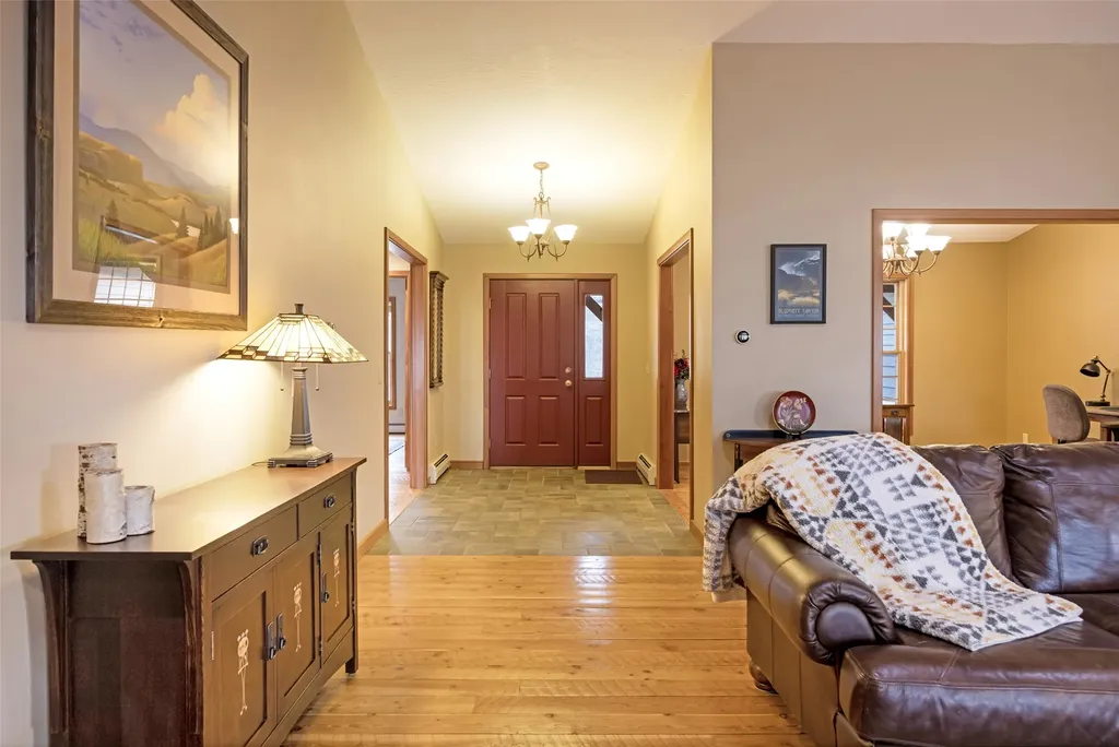 15940 Highland Drive Florence MT 59833