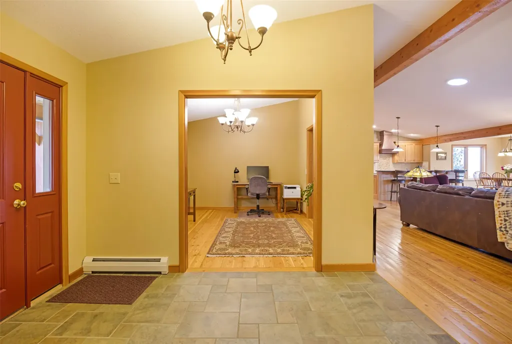 15940 Highland Drive Florence MT 59833