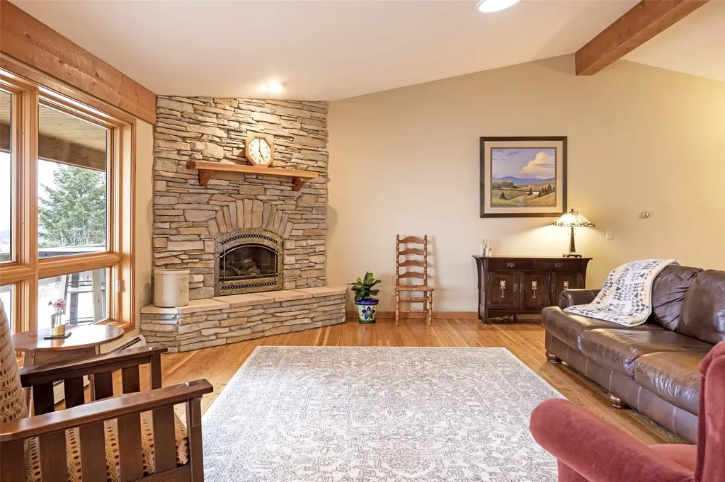 15940 Highland Drive Florence MT 59833