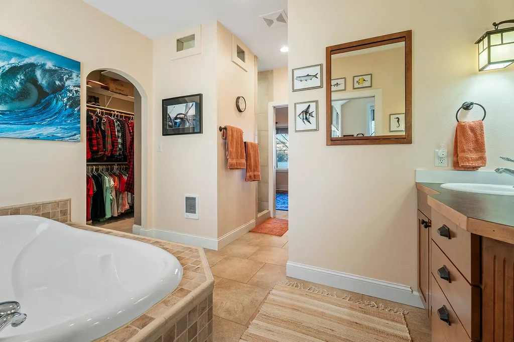 3934 E Shore Drive Helena MT 59602