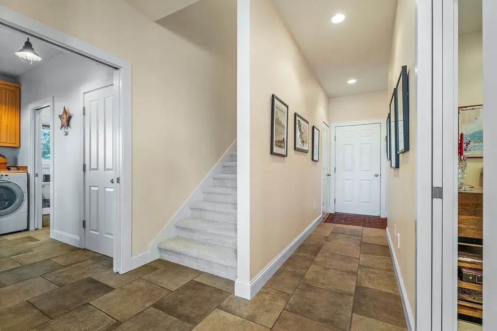 3934 E Shore Drive Helena MT 59602