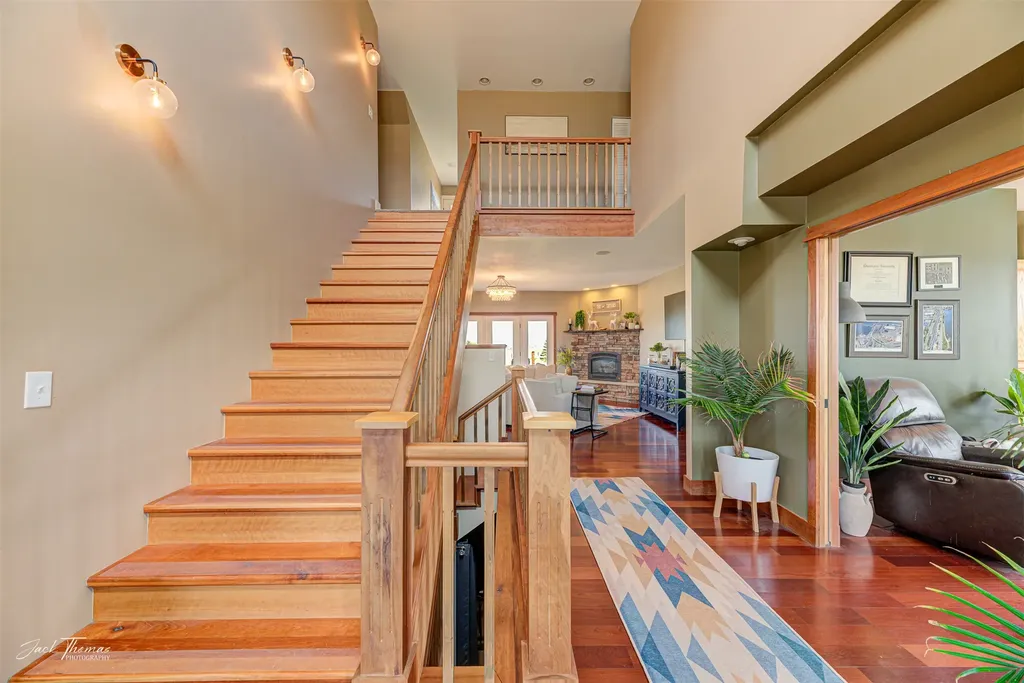 1142 E Lewis Street East Helena MT 59635