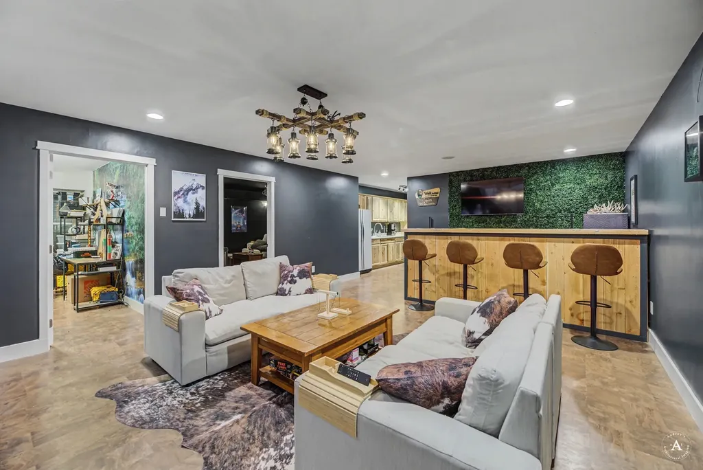 1142 E Lewis Street East Helena MT 59635