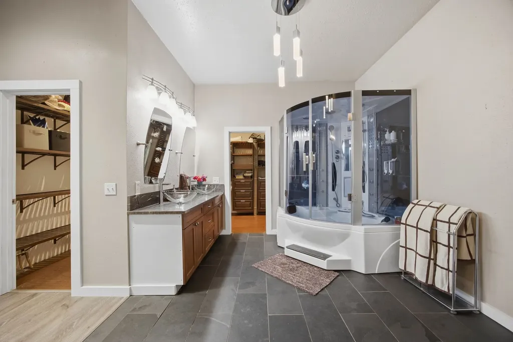 11327 Sleeman Lane Lolo MT 59847
