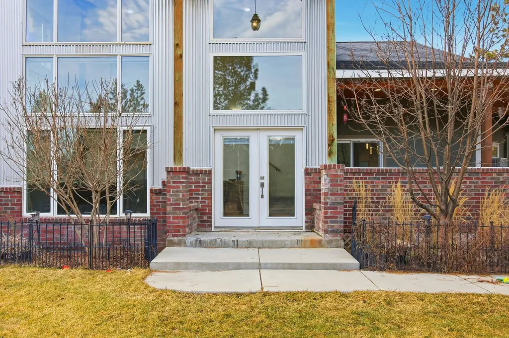 11327 Sleeman Lane Lolo MT 59847