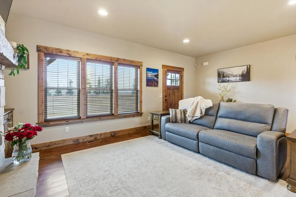 756 Sweetgrass Ranch Road Kalispell MT 59901