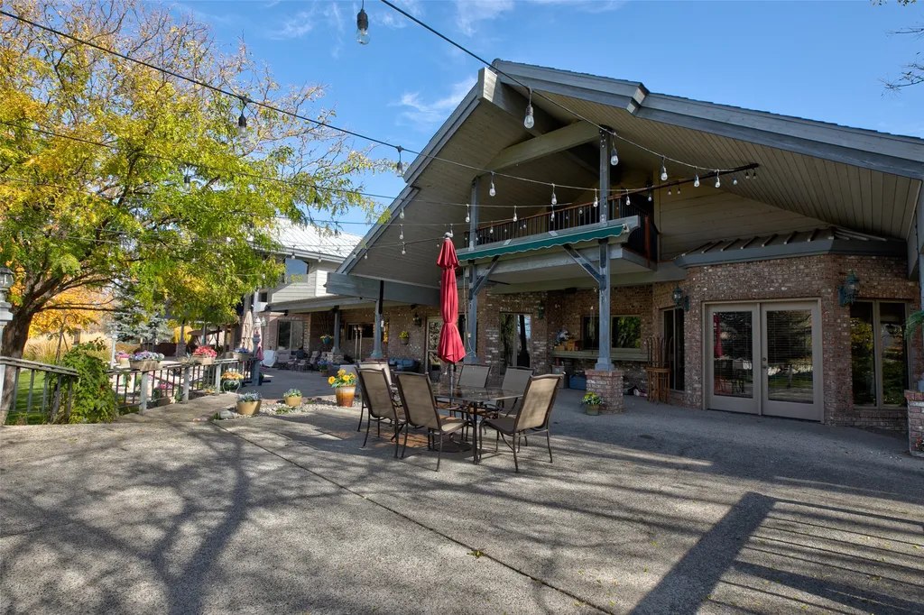 2725 River Bend Lane Stevensville MT 59870