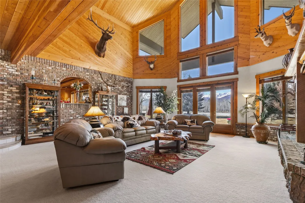 2725 River Bend Lane Stevensville MT 59870