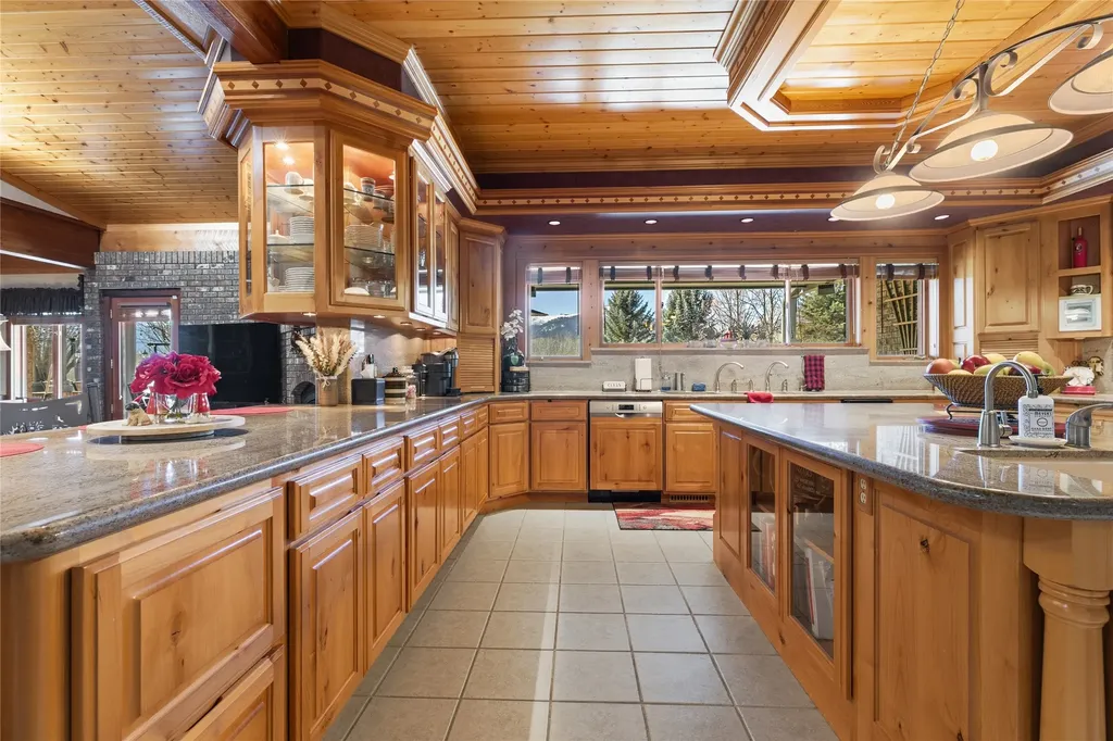 2725 River Bend Lane Stevensville MT 59870