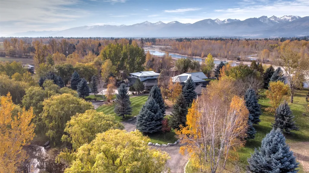 2725 River Bend Lane Stevensville MT 59870