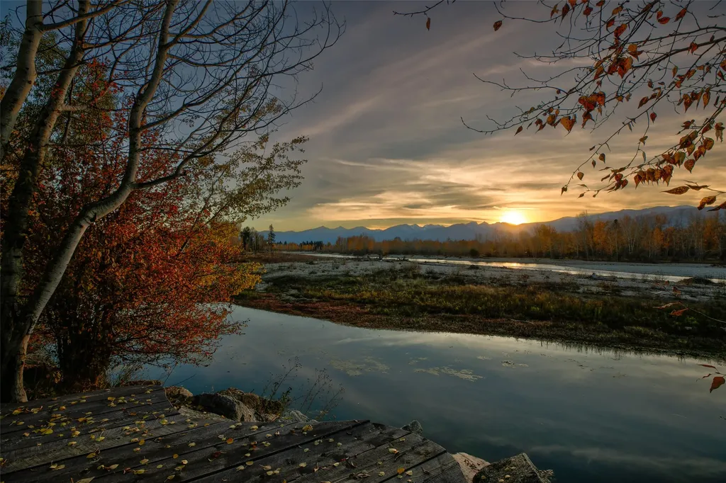 2725 River Bend Lane Stevensville MT 59870