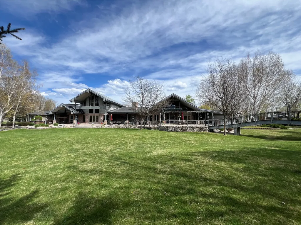2725 River Bend Lane Stevensville MT 59870