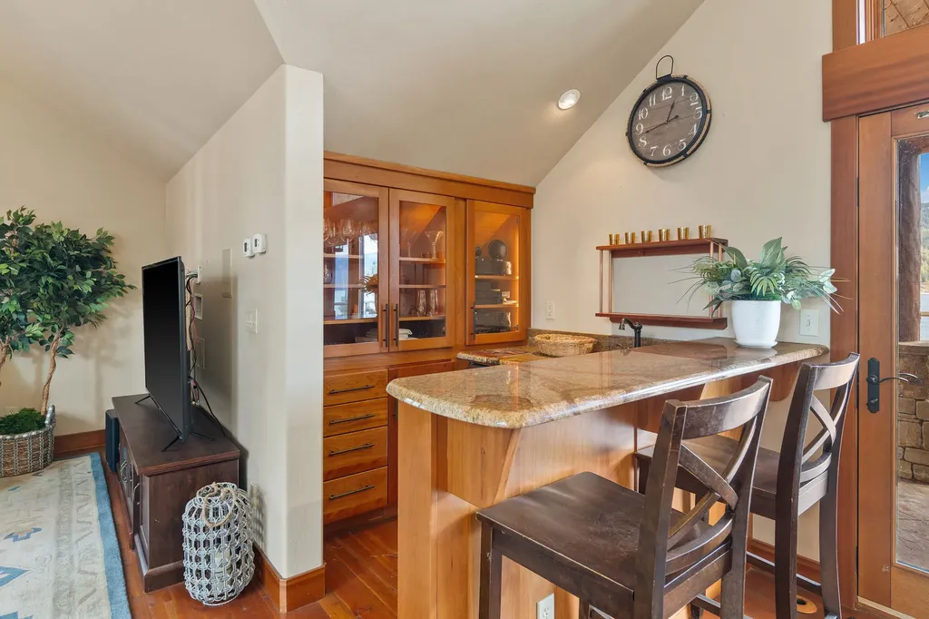 15024 Yenne Point Road Bigfork MT 59911