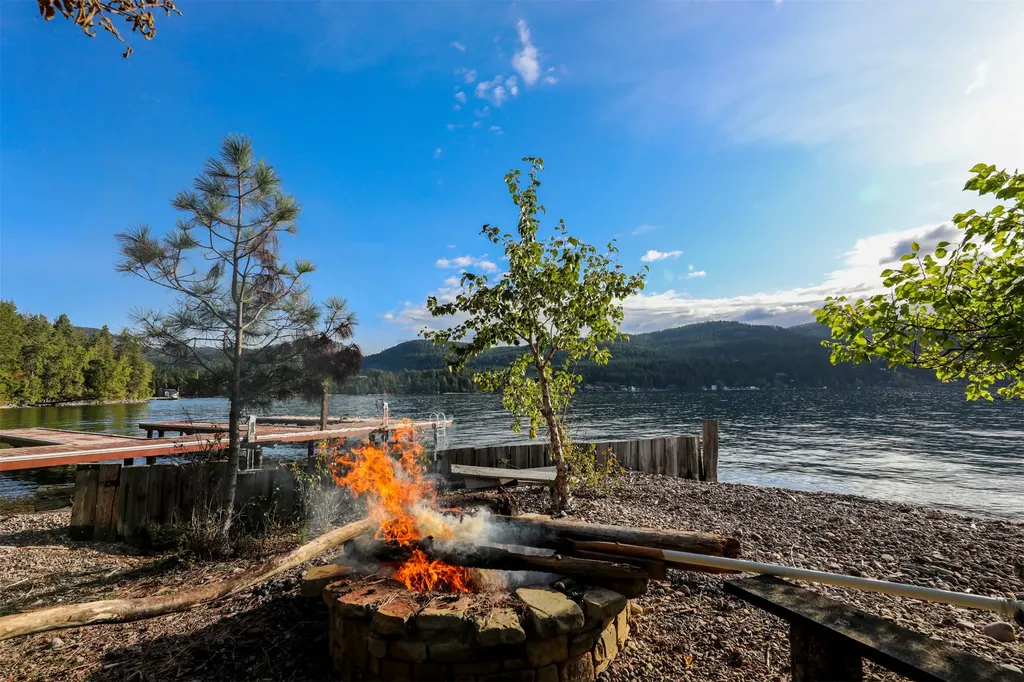 15024 Yenne Point Road Bigfork MT 59911