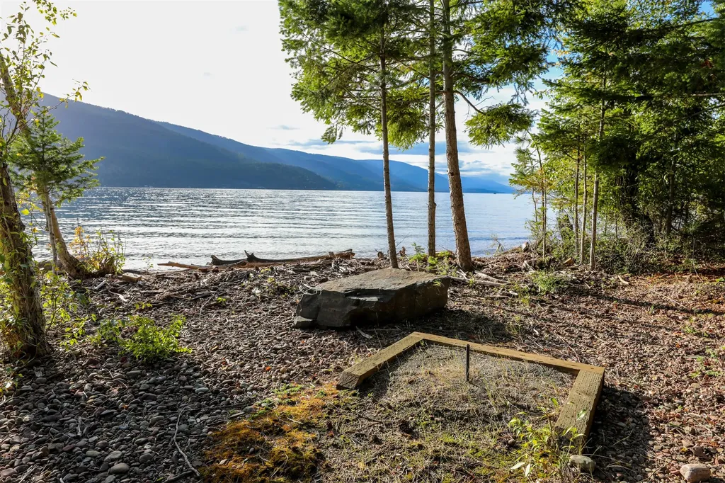 15024 Yenne Point Road Bigfork MT 59911