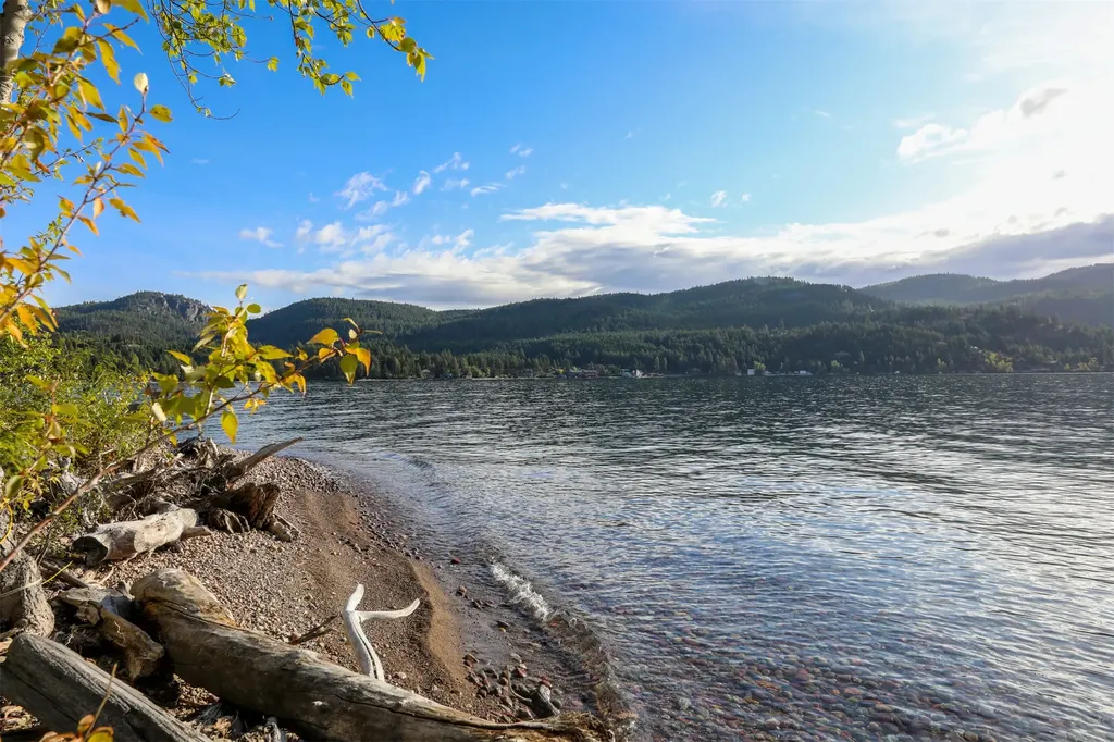 15024 Yenne Point Road Bigfork MT 59911