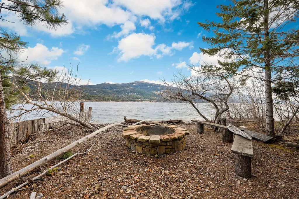15024 Yenne Point Road Bigfork MT 59911
