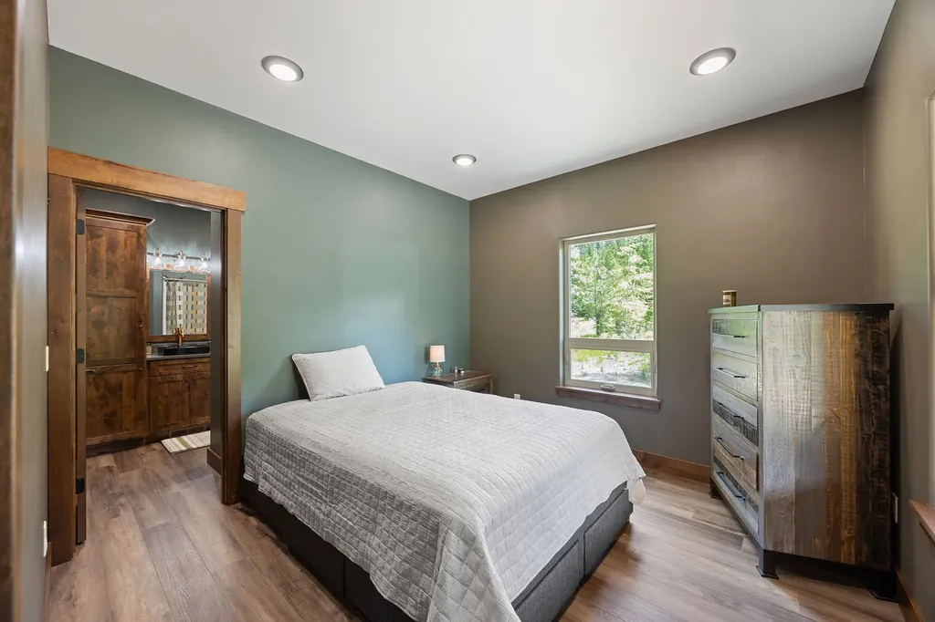 2191 Houghton Creek Road Libby MT 59923