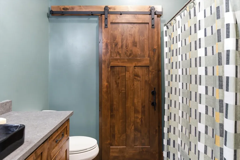 2191 Houghton Creek Road Libby MT 59923