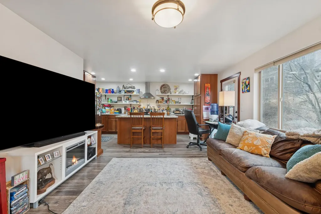 23 Cedar Pointe Loop Columbia Falls MT 59912