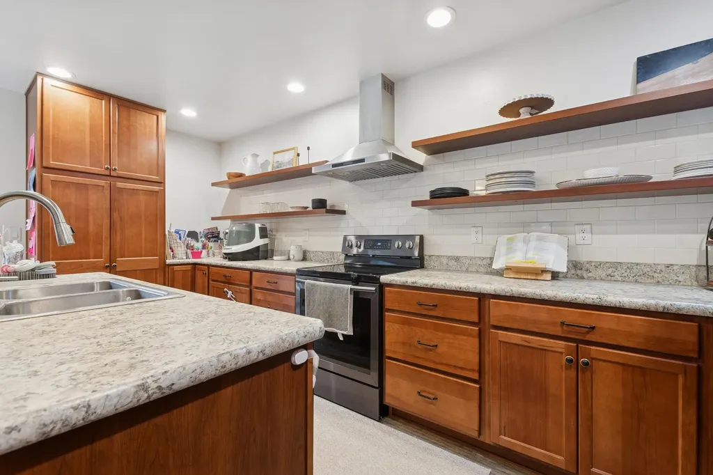 23 Cedar Pointe Loop Columbia Falls MT 59912