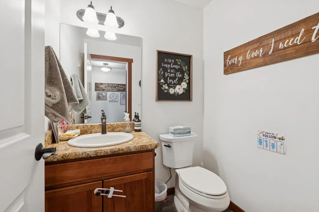 23 Cedar Pointe Loop Columbia Falls MT 59912
