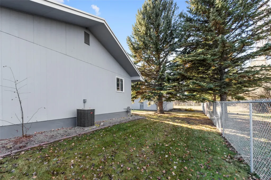 2875 Helena Flats Road Kalispell MT 59901