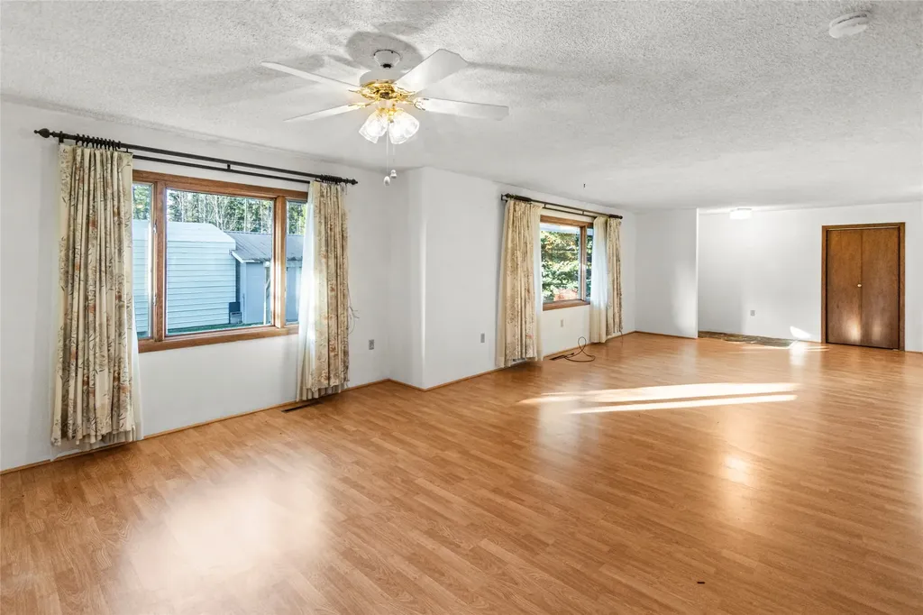 2875 Helena Flats Road Kalispell MT 59901