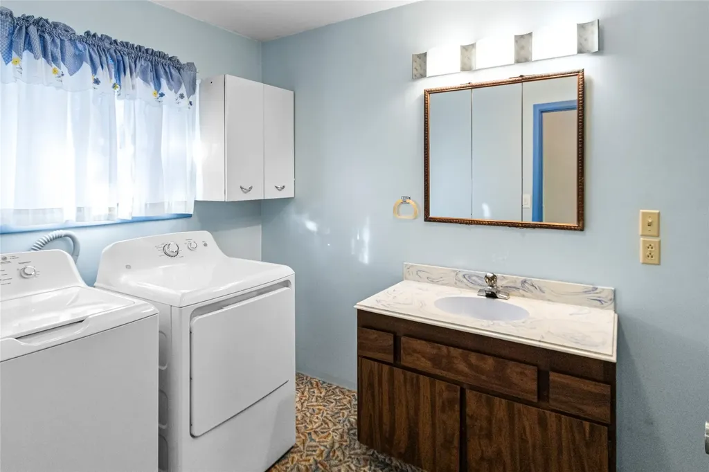 2875 Helena Flats Road Kalispell MT 59901