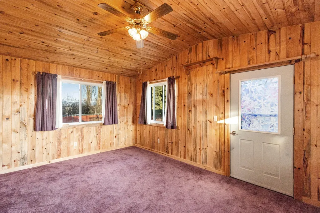 2875 Helena Flats Road Kalispell MT 59901