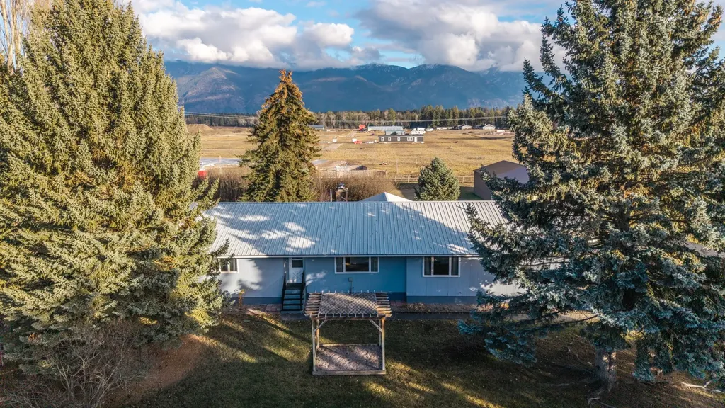2875 Helena Flats Road Kalispell MT 59901