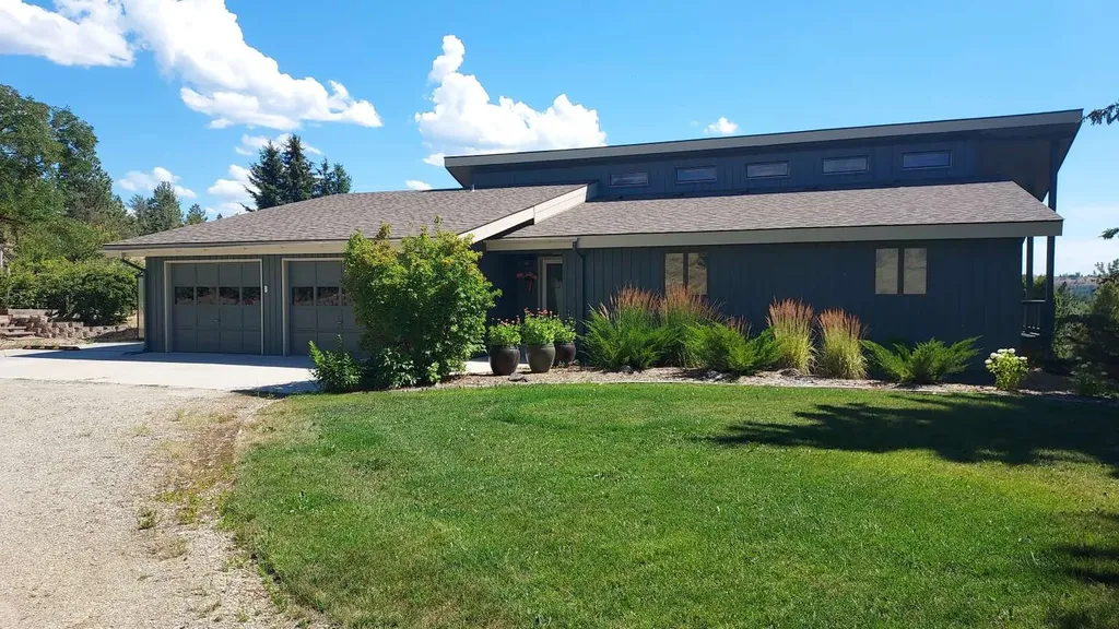 1025 Iron Cap Drive Stevensville MT 59870