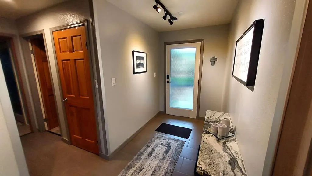 1025 Iron Cap Drive Stevensville MT 59870