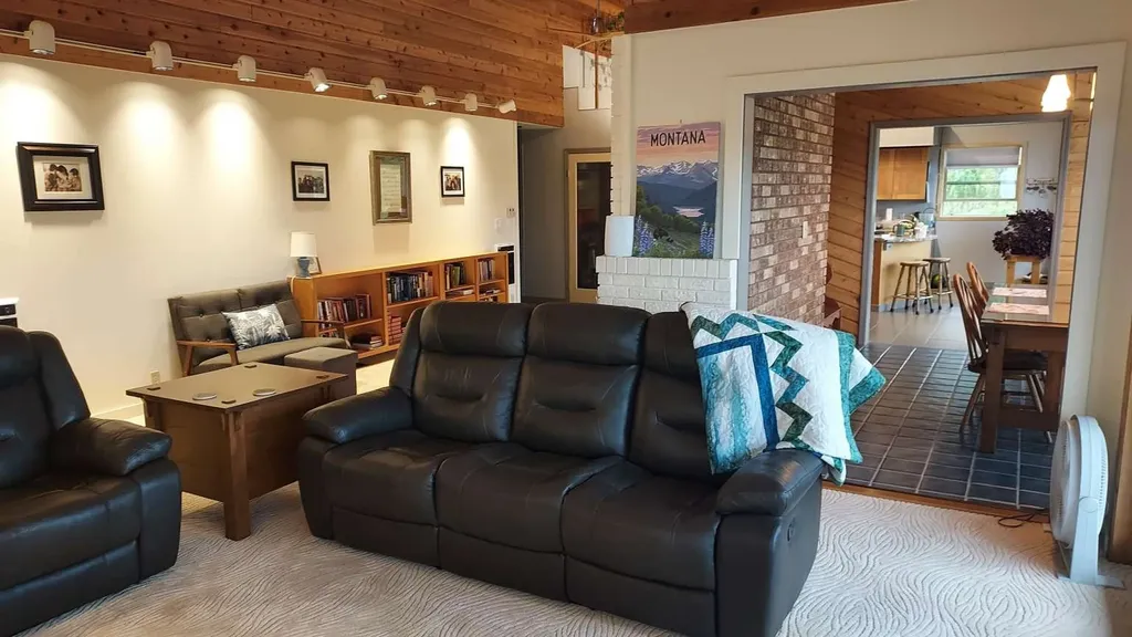 1025 Iron Cap Drive Stevensville MT 59870