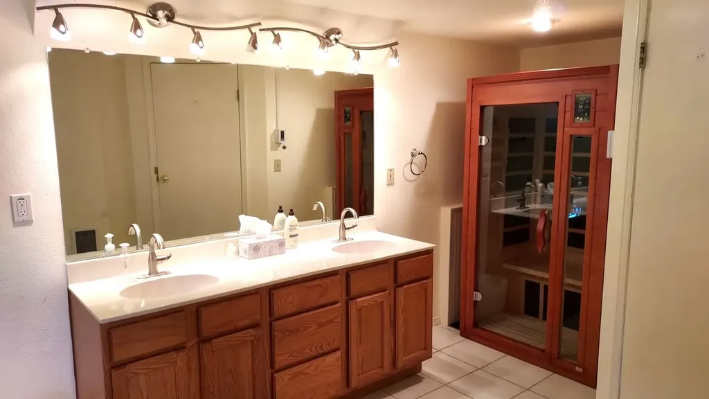 1025 Iron Cap Drive Stevensville MT 59870