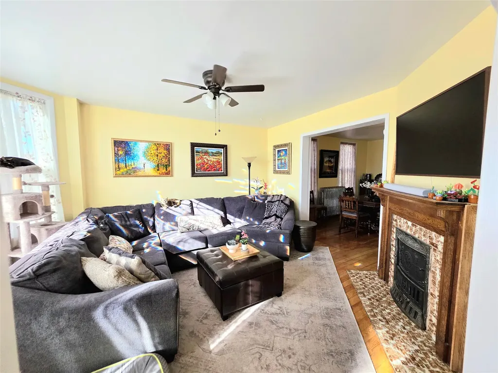 1009 Caledonia Street Butte MT 59701