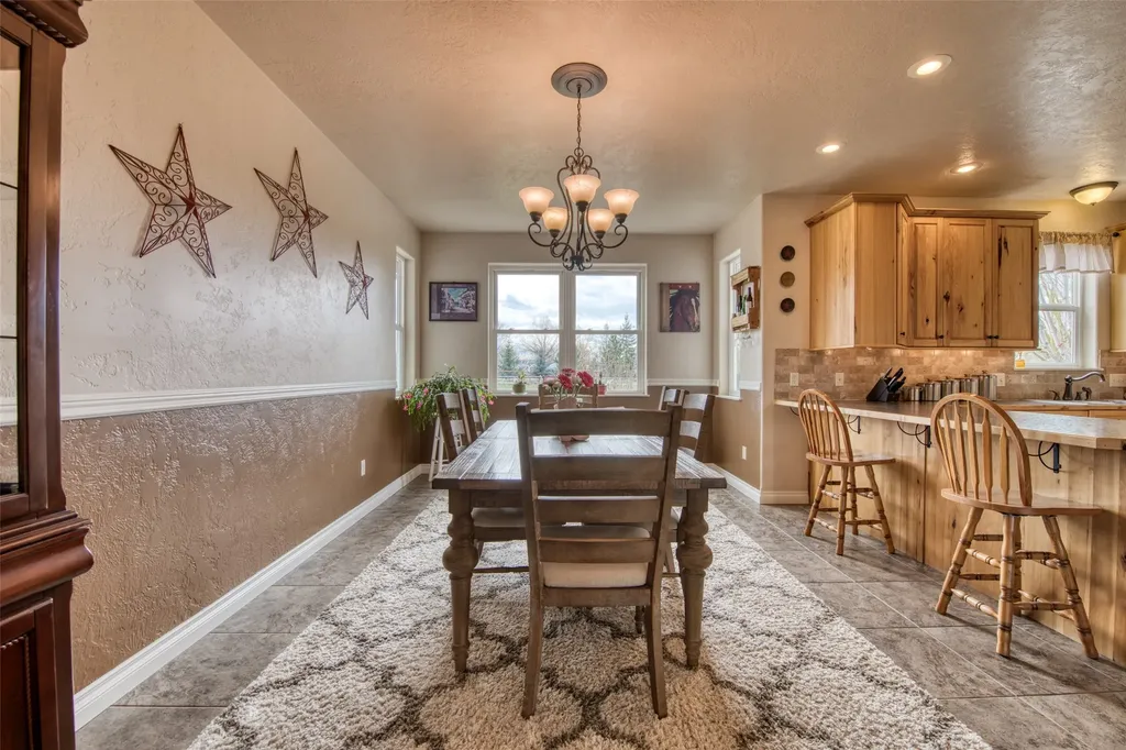 375 Whispering Willow Way Corvallis MT 59828