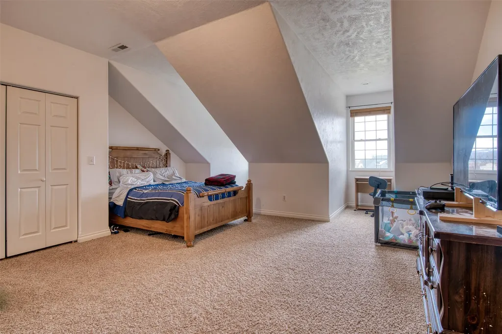 375 Whispering Willow Way Corvallis MT 59828