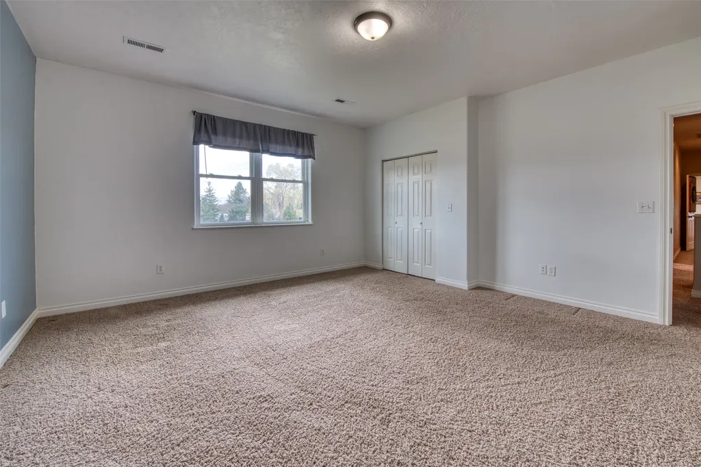 375 Whispering Willow Way Corvallis MT 59828