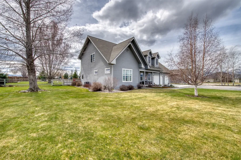 375 Whispering Willow Way Corvallis MT 59828