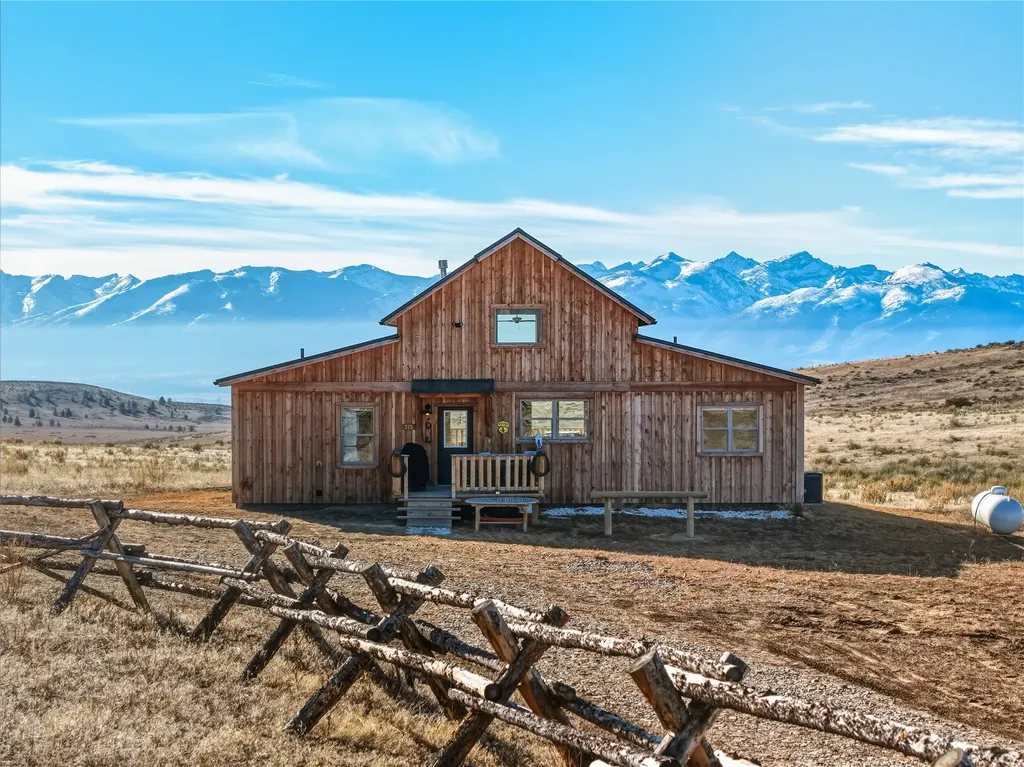 375 Double D Road Stevensville MT 59870