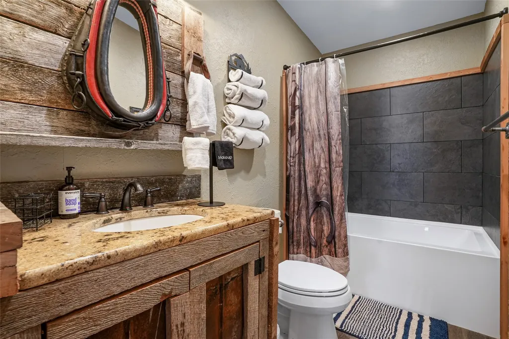 375 Double D Road Stevensville MT 59870