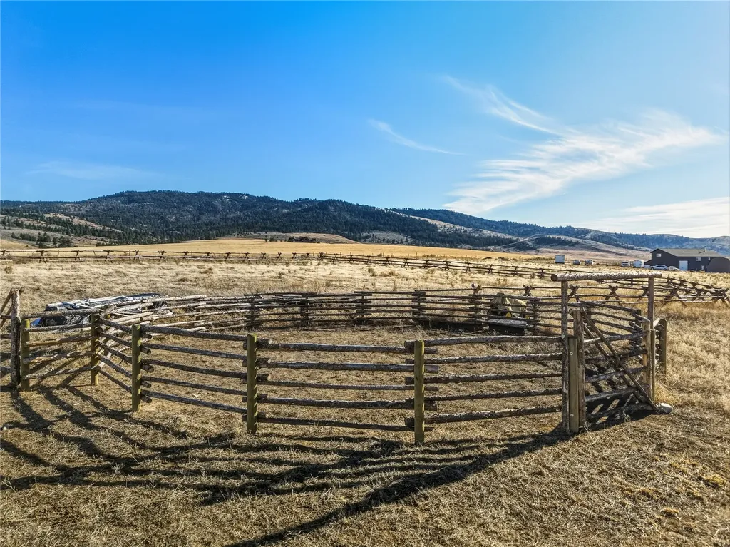 375 Double D Road Stevensville MT 59870