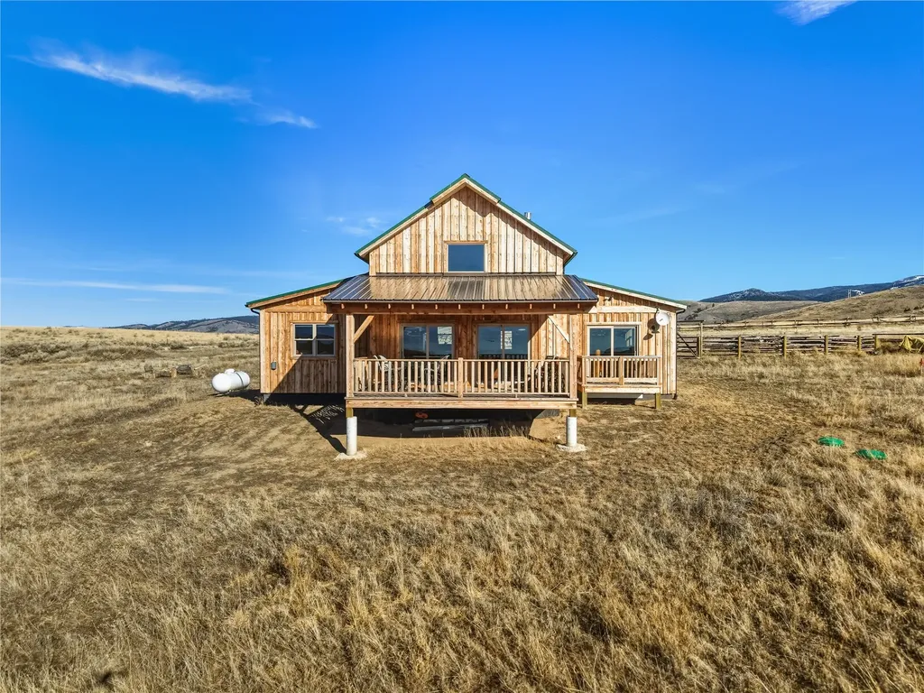 375 Double D Road Stevensville MT 59870