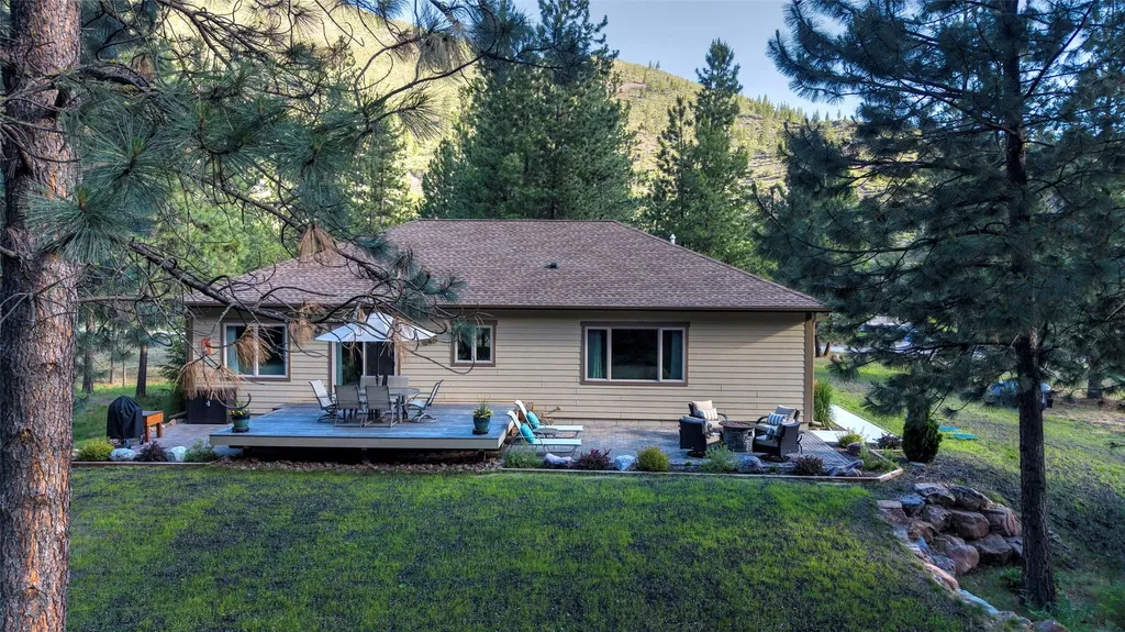 955 Reardon Lane Alberton MT 59820