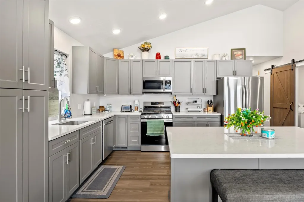 333 Hillview Drive Stevensville MT 59870